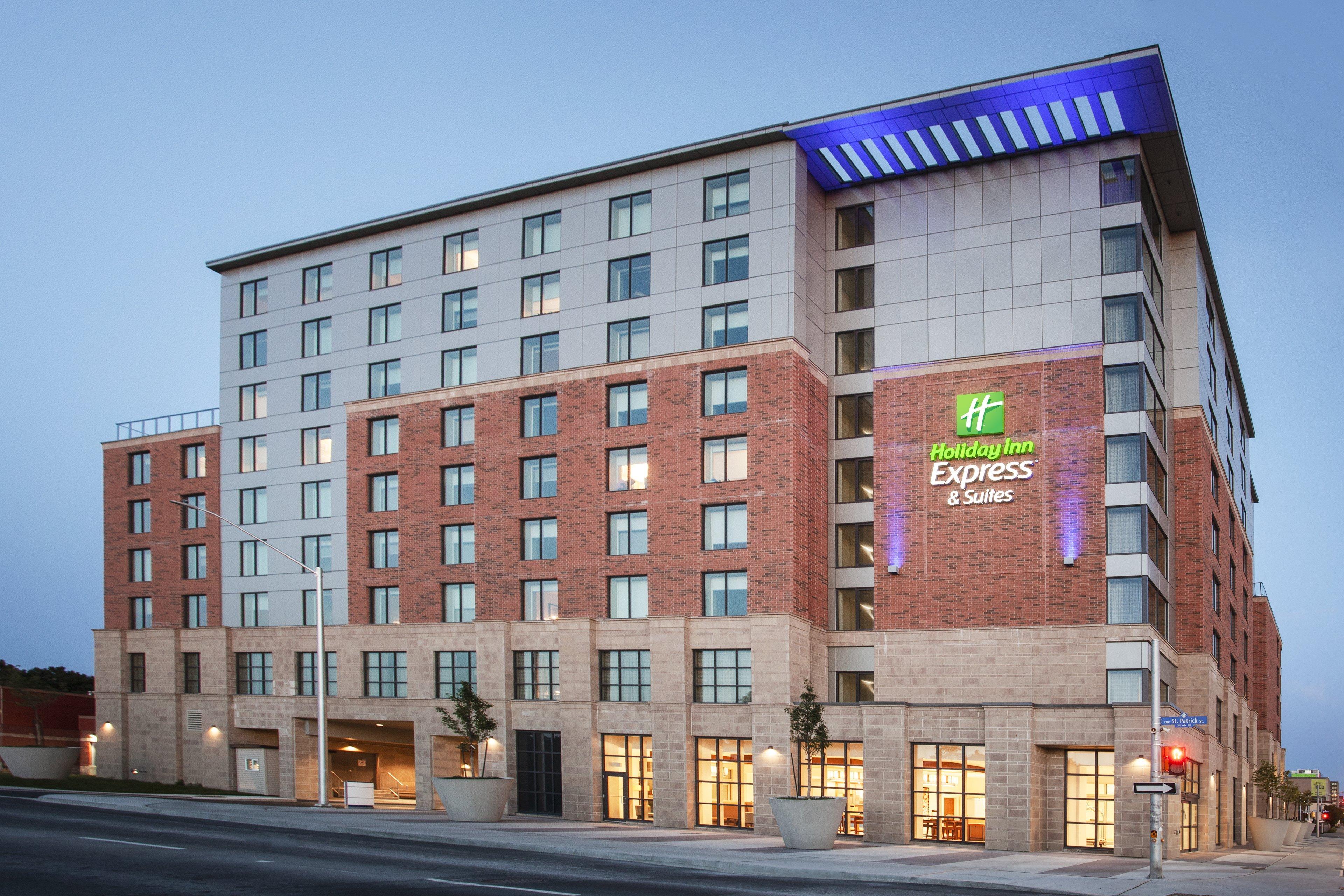 Holiday Inn Express & Suites Downtown Ottawa East, An Ihg Hotel Zewnętrze zdjęcie